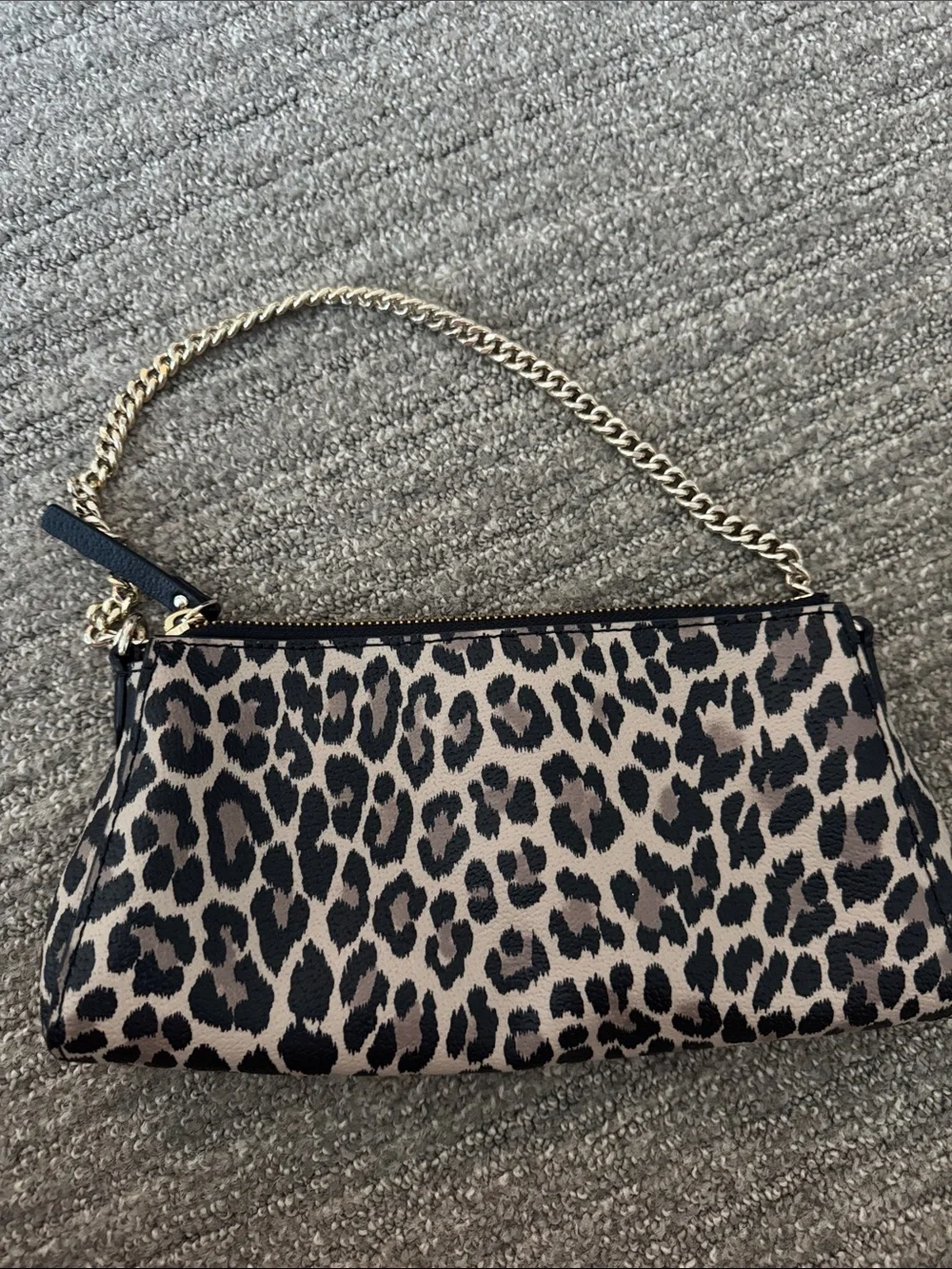 Kate Spade shoulder purse with crossbody strap
